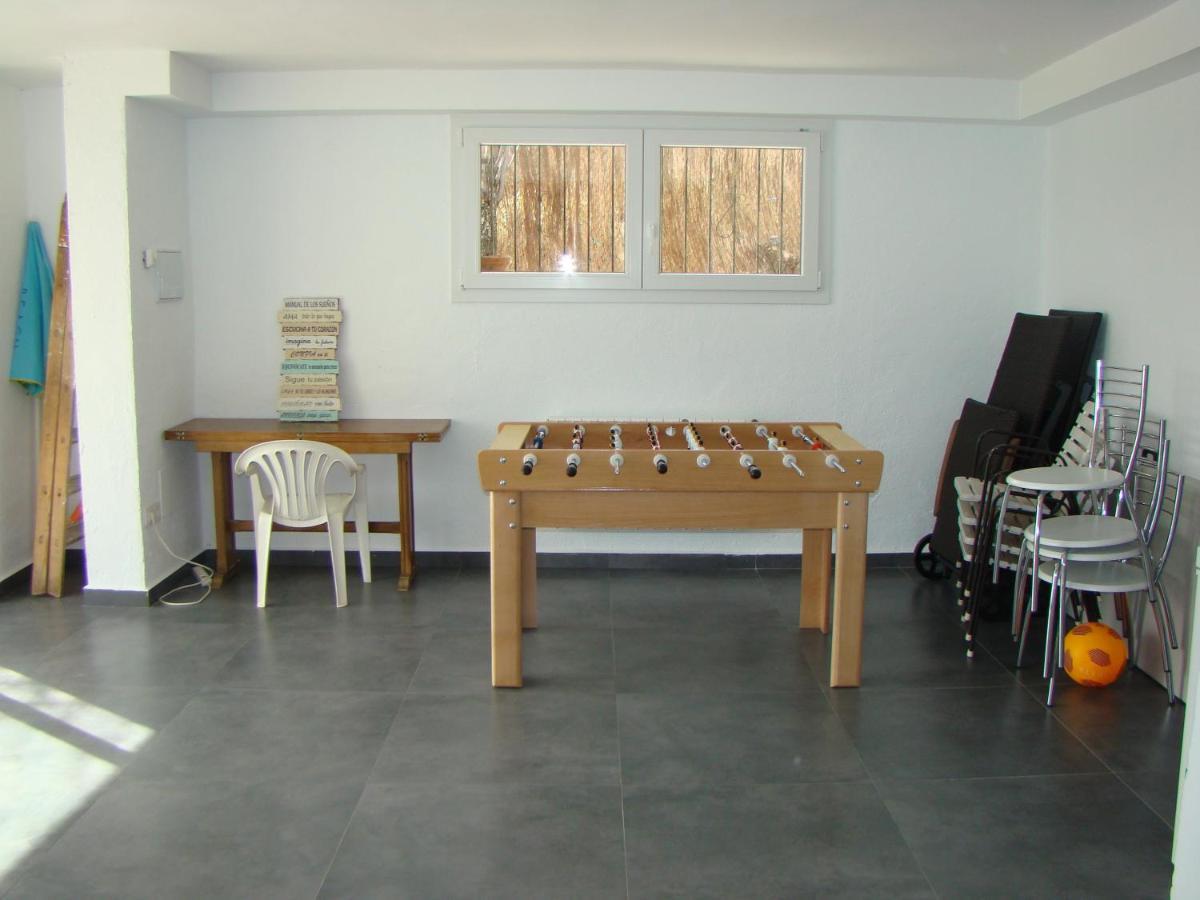 Chalet con piscina y BBQ para 10 personas San Martin de Valdeiglesias Bagian luar foto