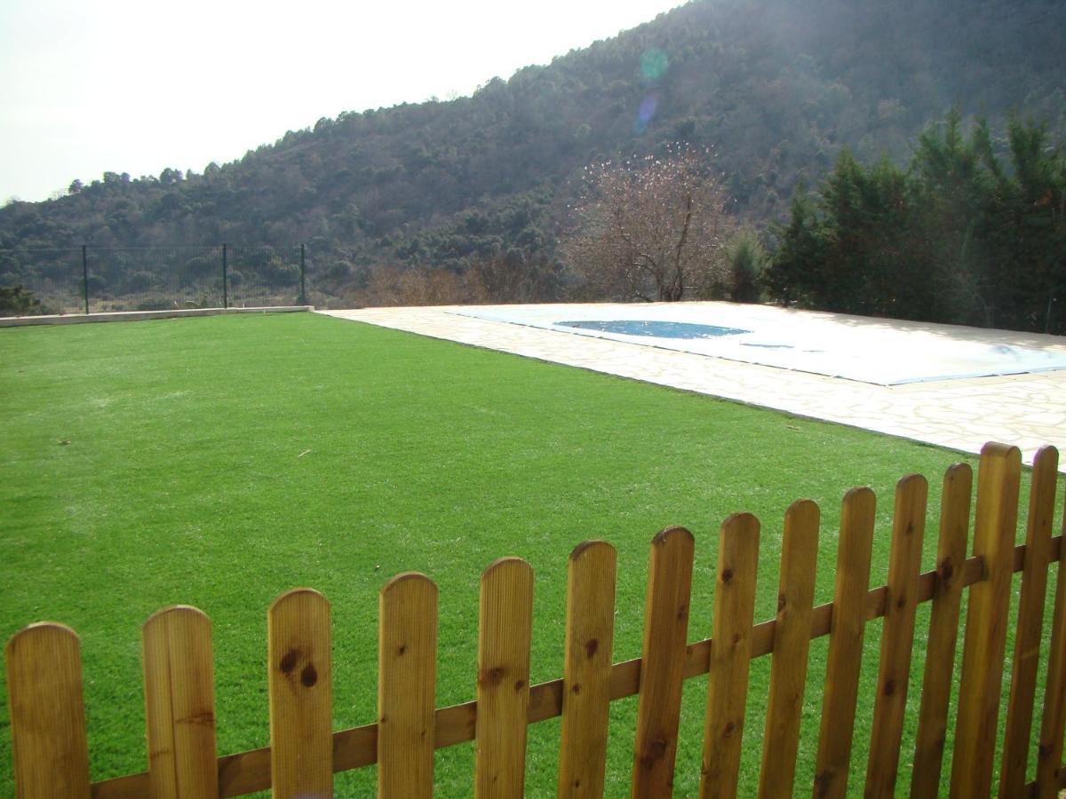 Chalet con piscina y BBQ para 10 personas San Martin de Valdeiglesias Bagian luar foto