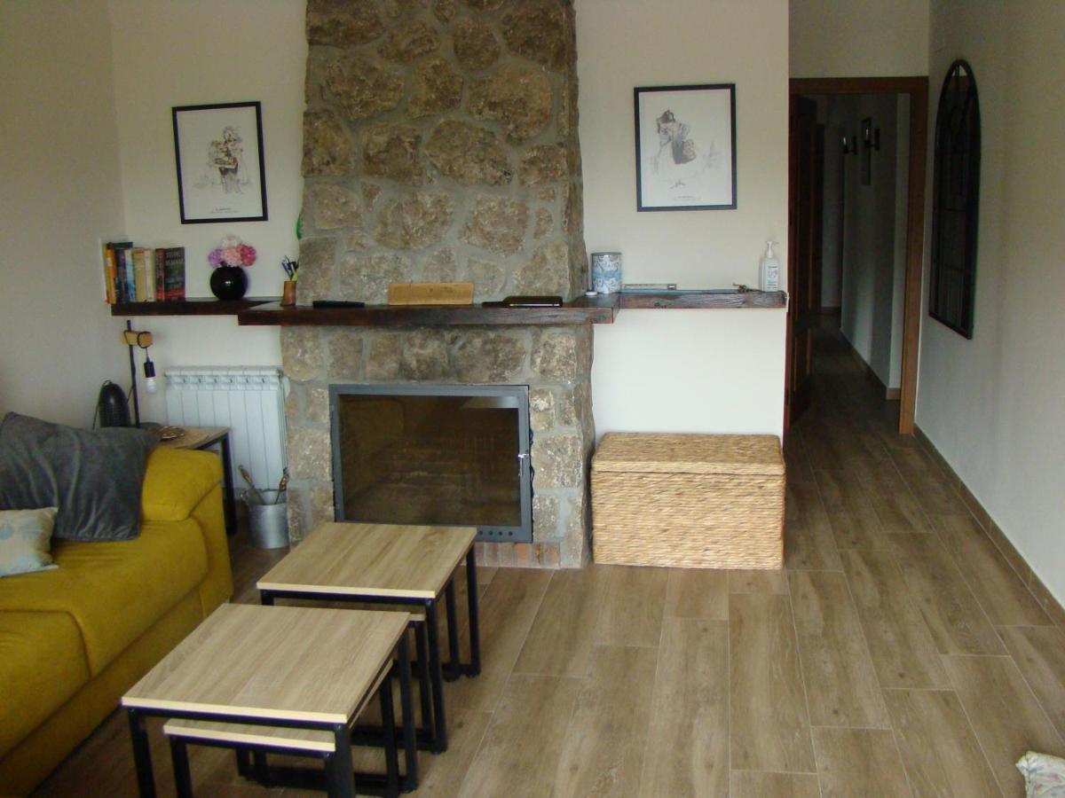 Chalet con piscina y BBQ para 10 personas San Martin de Valdeiglesias Bagian luar foto